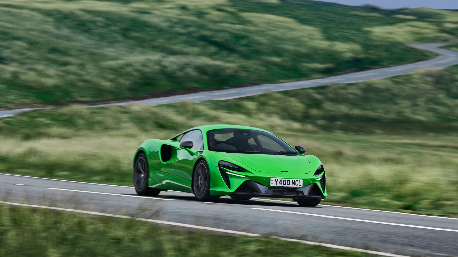 McLaren Artura Auto Express Performance Car of the Year