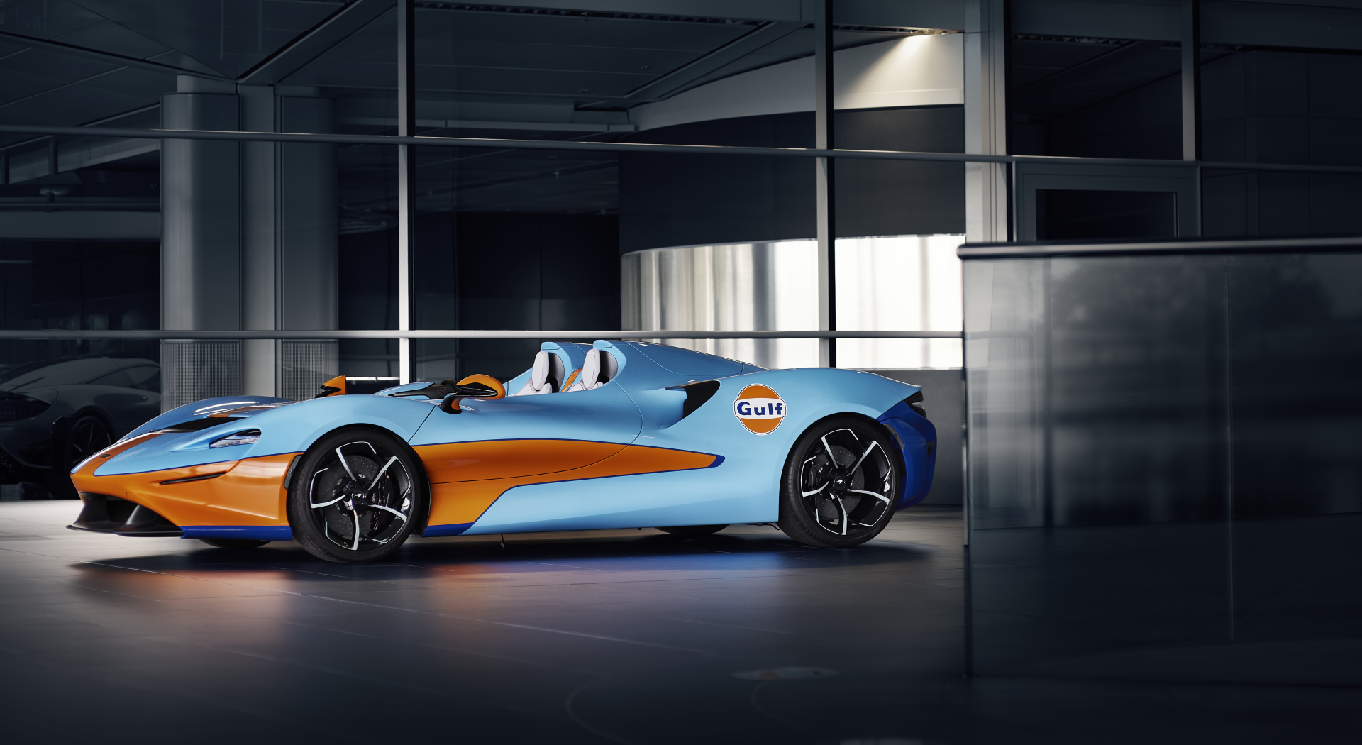 Gulf branded McLaren Elva.